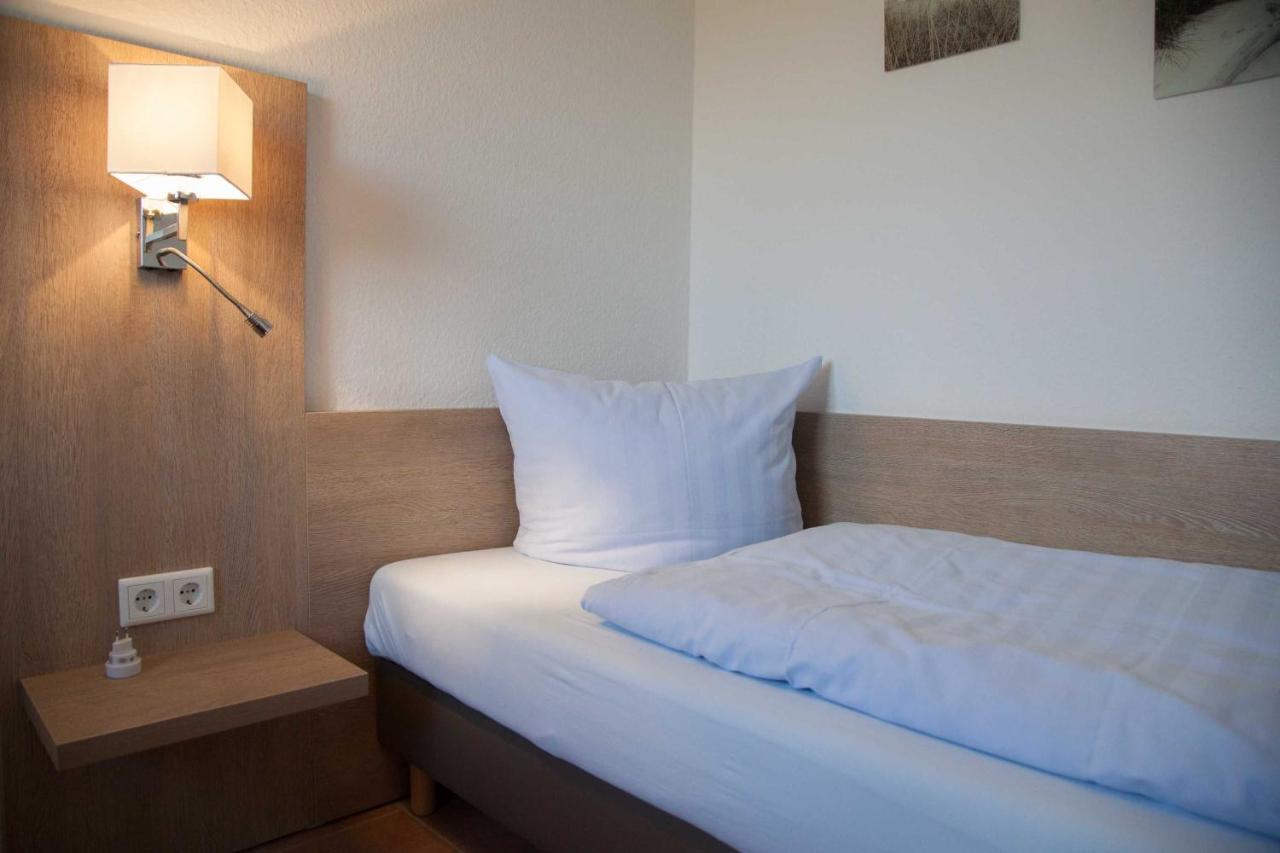 Seepark Burhave_ Hotel บุทยาดิงเงน ภายนอก รูปภาพ